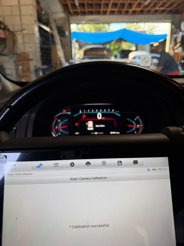 MaxiSys tablet showing Static Camera Calibration successful on Honda ADAS